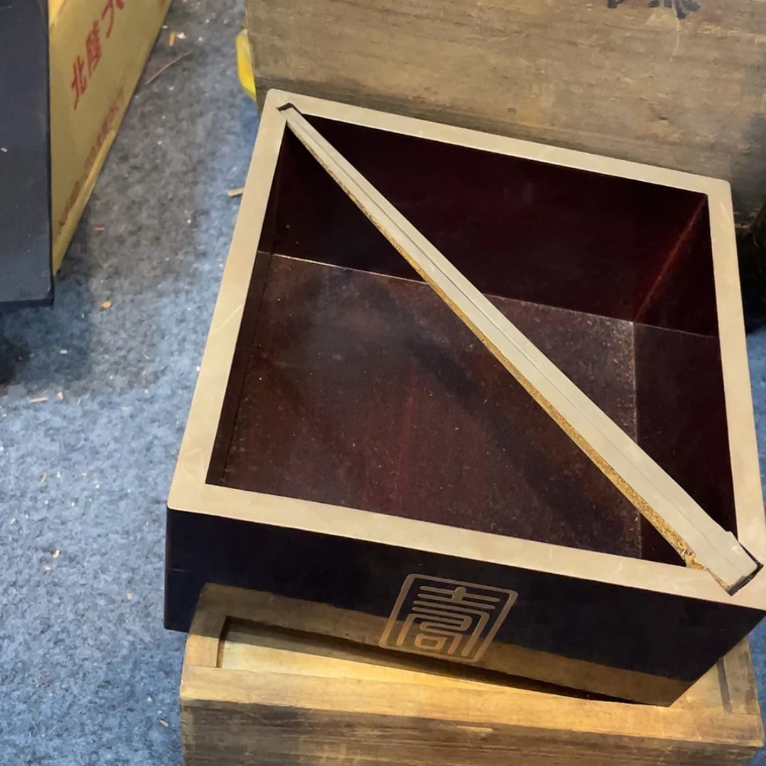 【闪购商品】-微瑕_ 回流物品，不是全新