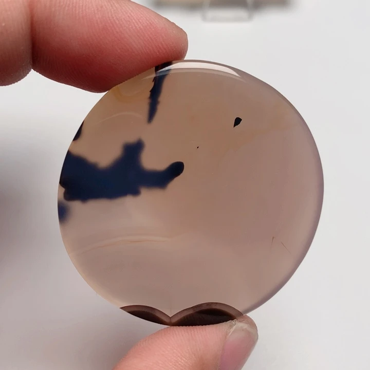 玛瑙/玉髓颈饰未镶嵌穿**空