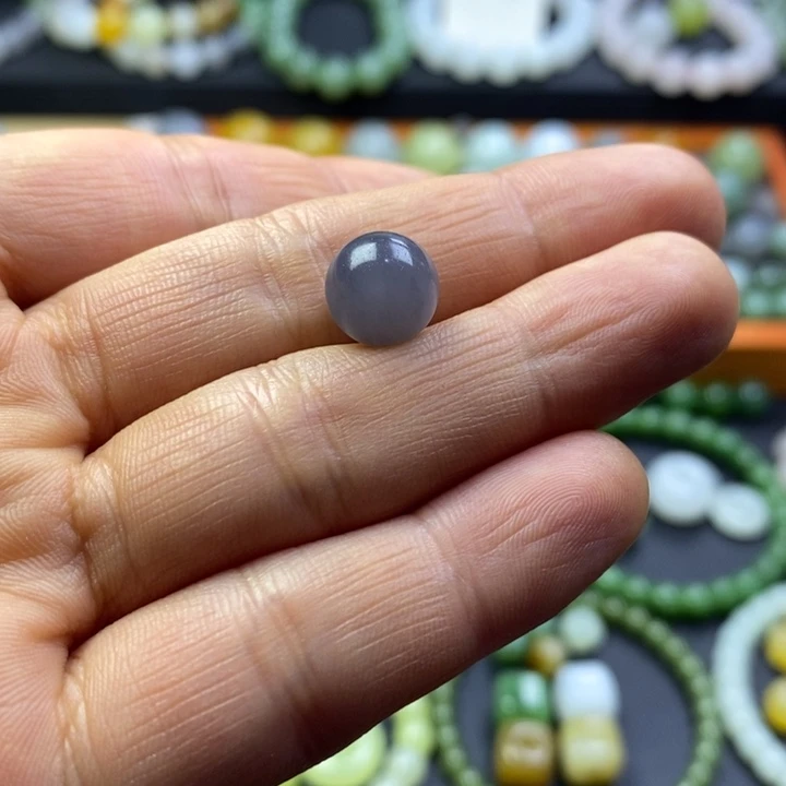 和田玉未镶嵌珠宝半成品浓紫卡10