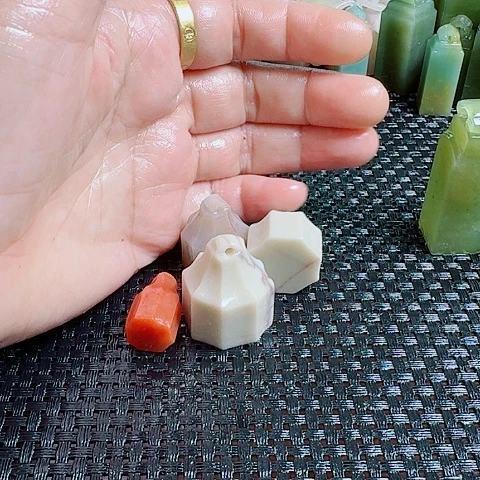 寿山石超****的真真正正章