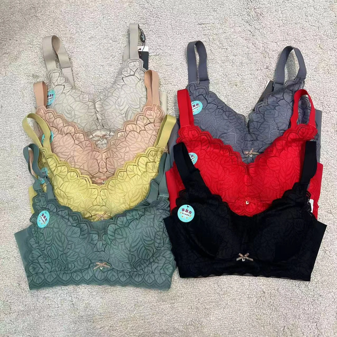 小鑫肝@聚拢软糯亲肤收副乳手掌按摩杯内衣 8656