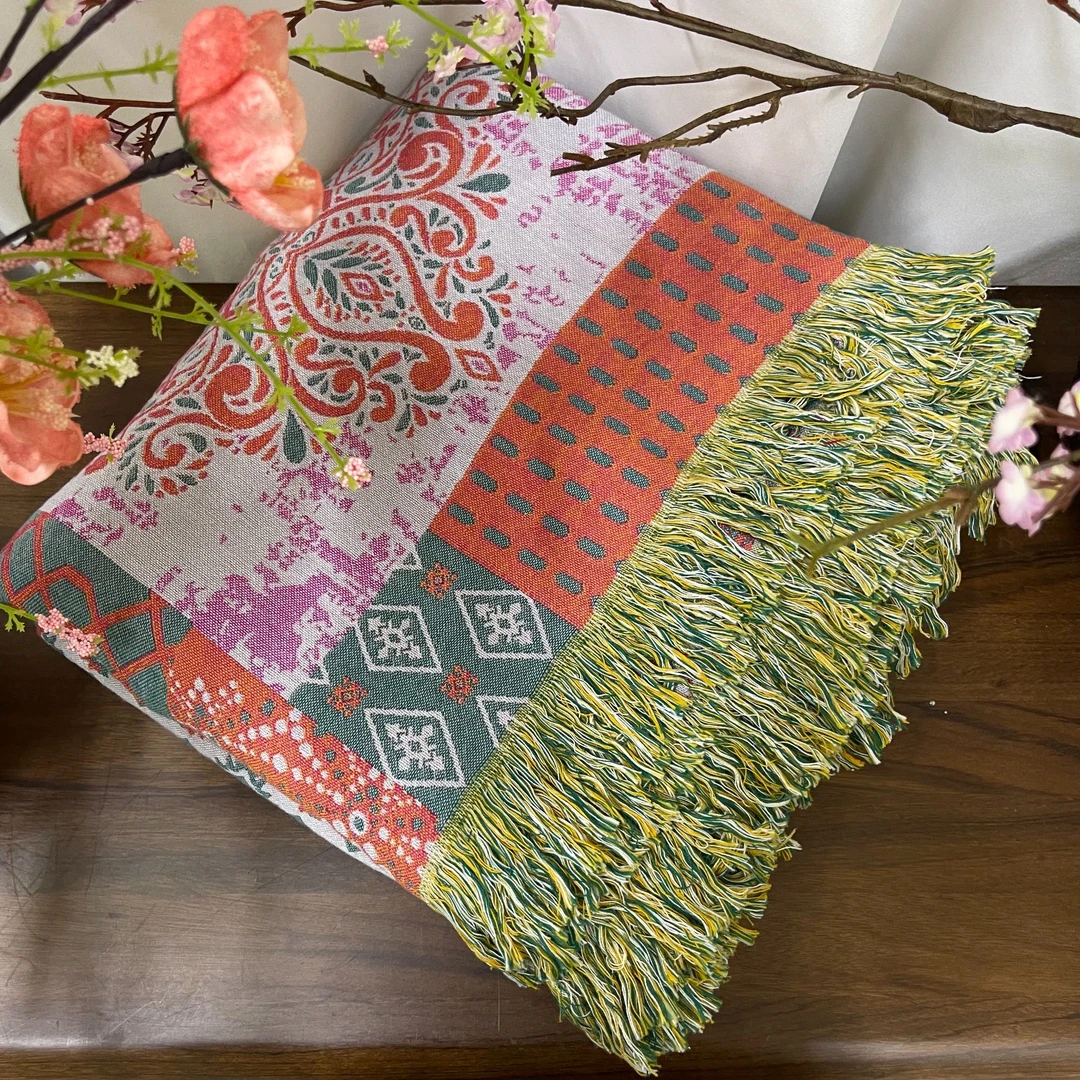 （床盖）一帘幽梦-红色流苏纱布床盖2*2.3米