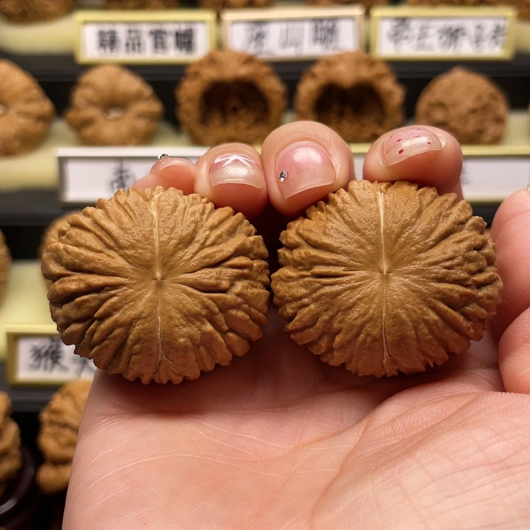 【闪购商品】吊坠文玩核桃核桃