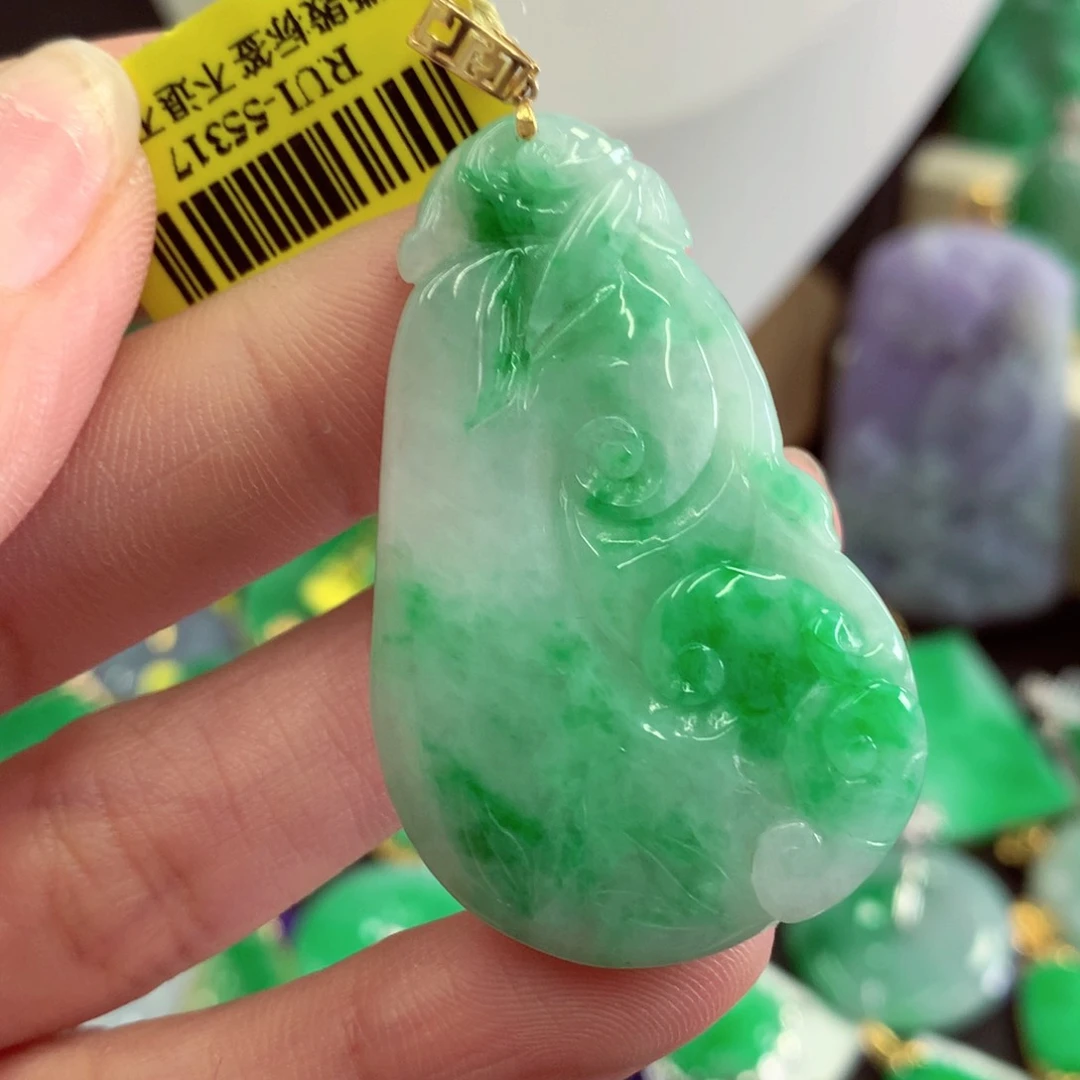 翡翠18K金镶嵌吊坠(不含链)