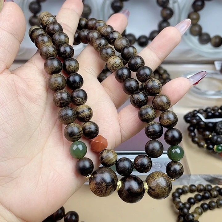 沉香手串上***。越南芽庄白奇玉化留疤嘤子虎斑