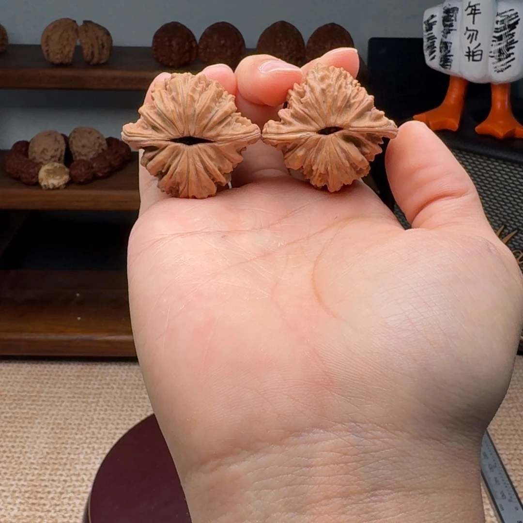 文玩核桃把件4108楼子