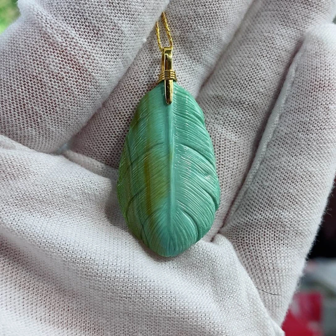 绿松石珠宝奇石18K金镶嵌