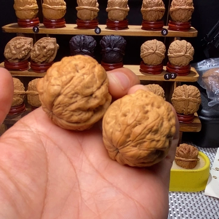 文玩核桃把件水晶疙瘩包32