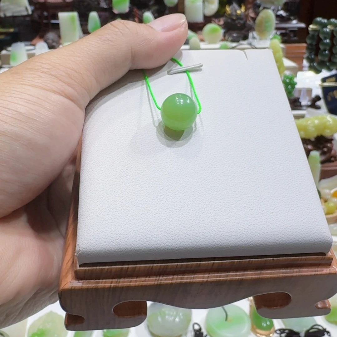 和田玉（翠青玉）未镶嵌挂件和田玉青海翠青卡13单珠