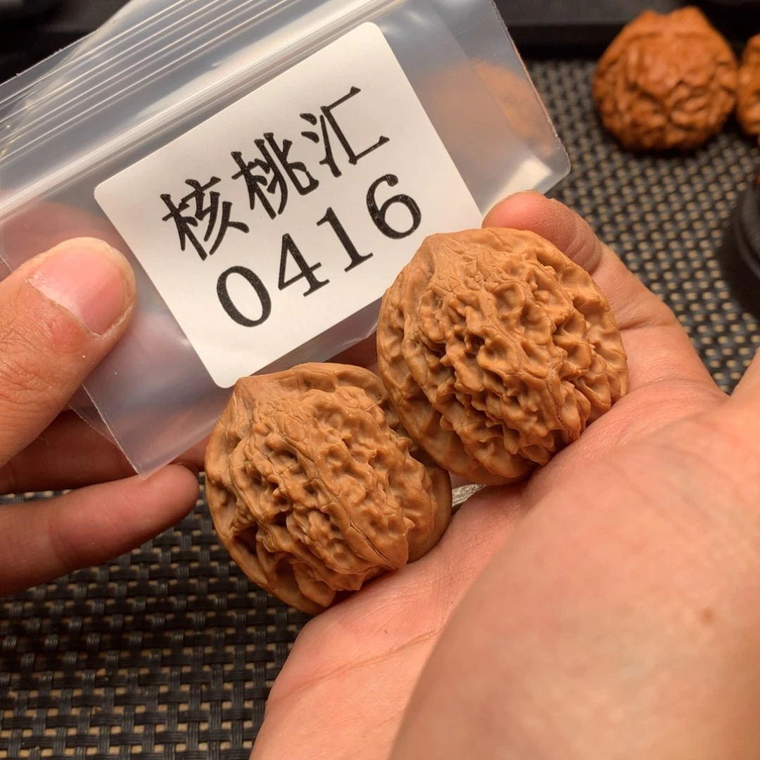 文玩核桃吊坠正***苏通天八37