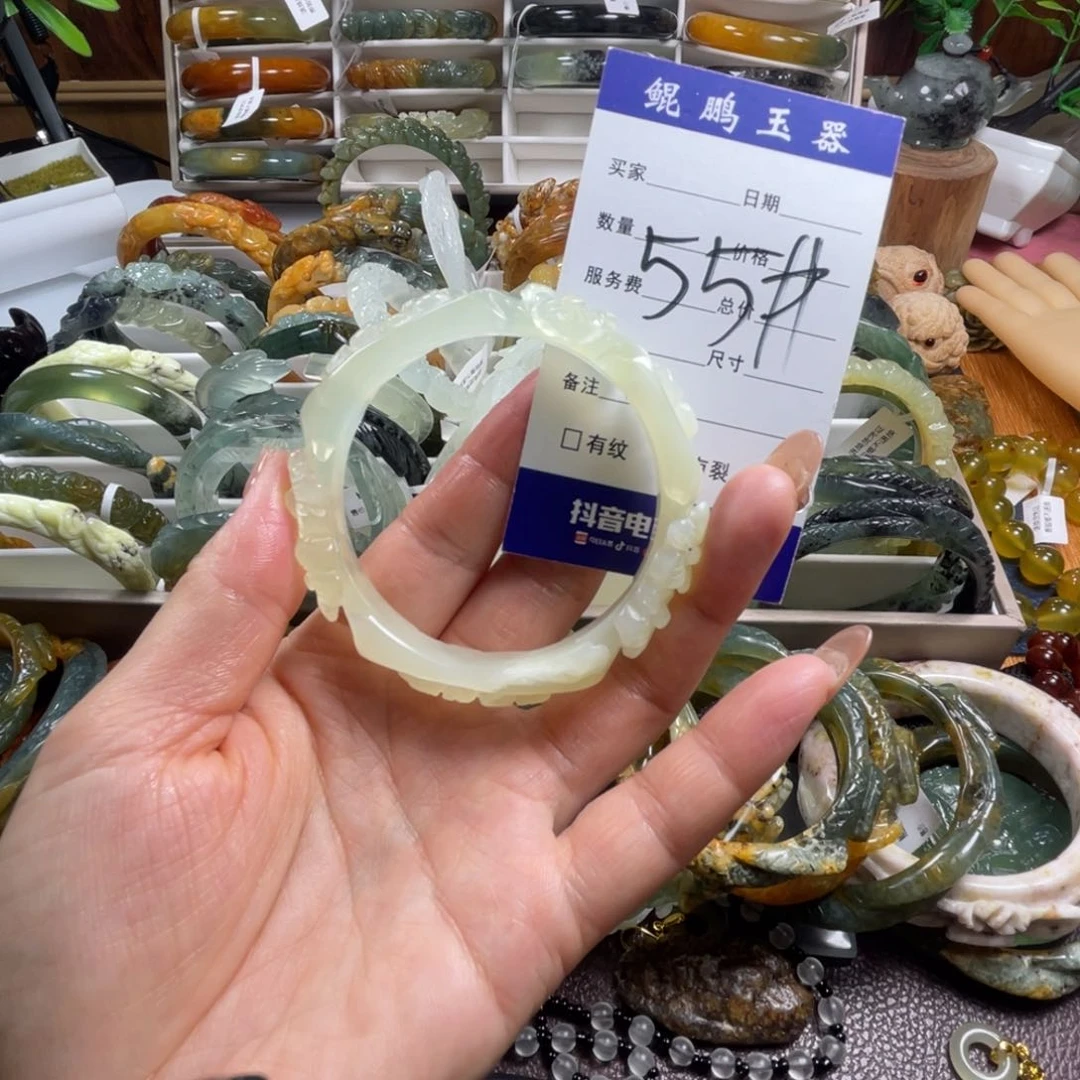 未镶嵌蛇纹石玉手镯