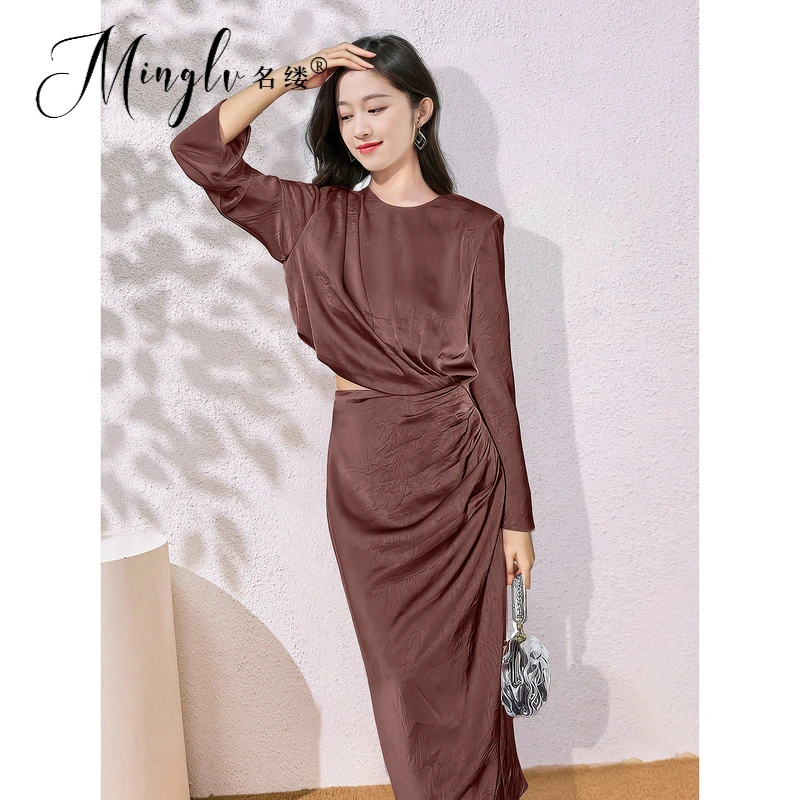 秋冬新款套装裙2025秋季气质穿搭休闲轻奢高级感时尚优雅两件套女