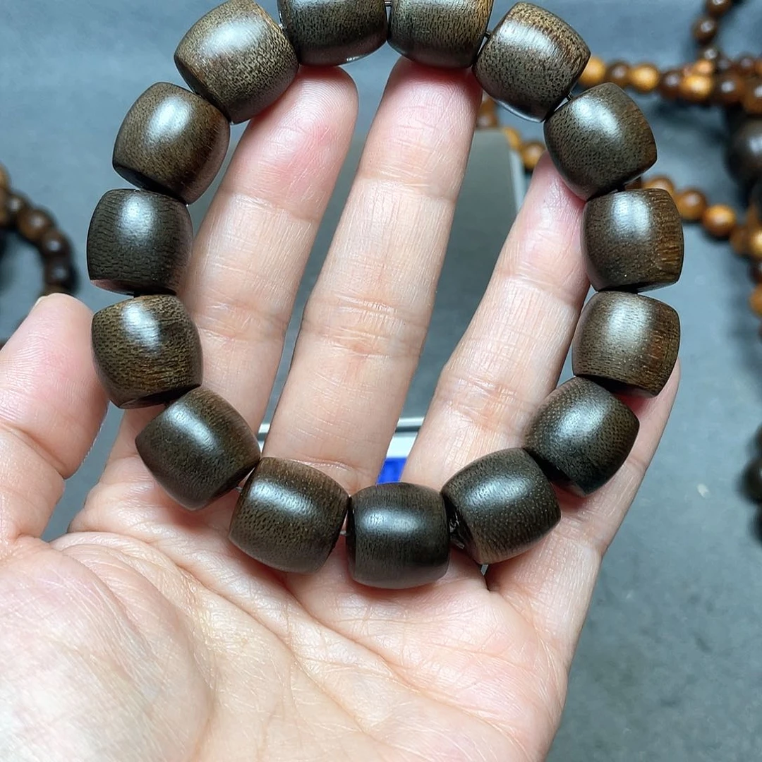 沉香手串芽庄白棋1.5