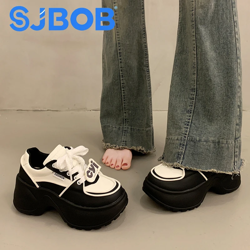爆款松糕厚底增高小白鞋女2025秋季新款chic百搭休闲运动老爹鞋子