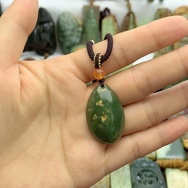 岫岩河磨玉（透闪石质玉）未镶嵌挂件