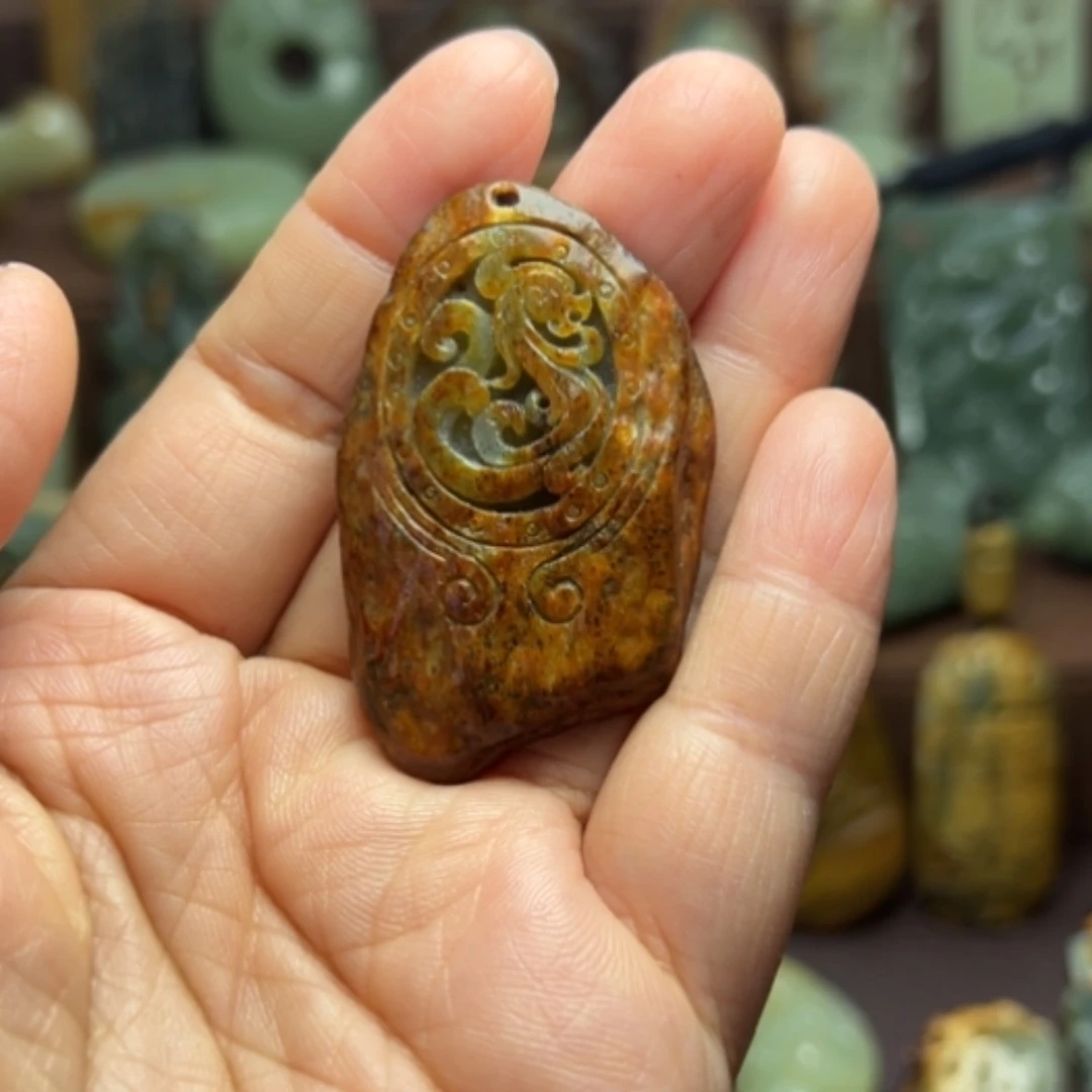 【闪购商品】岫岩河磨玉（透闪石质玉）未镶嵌颈饰