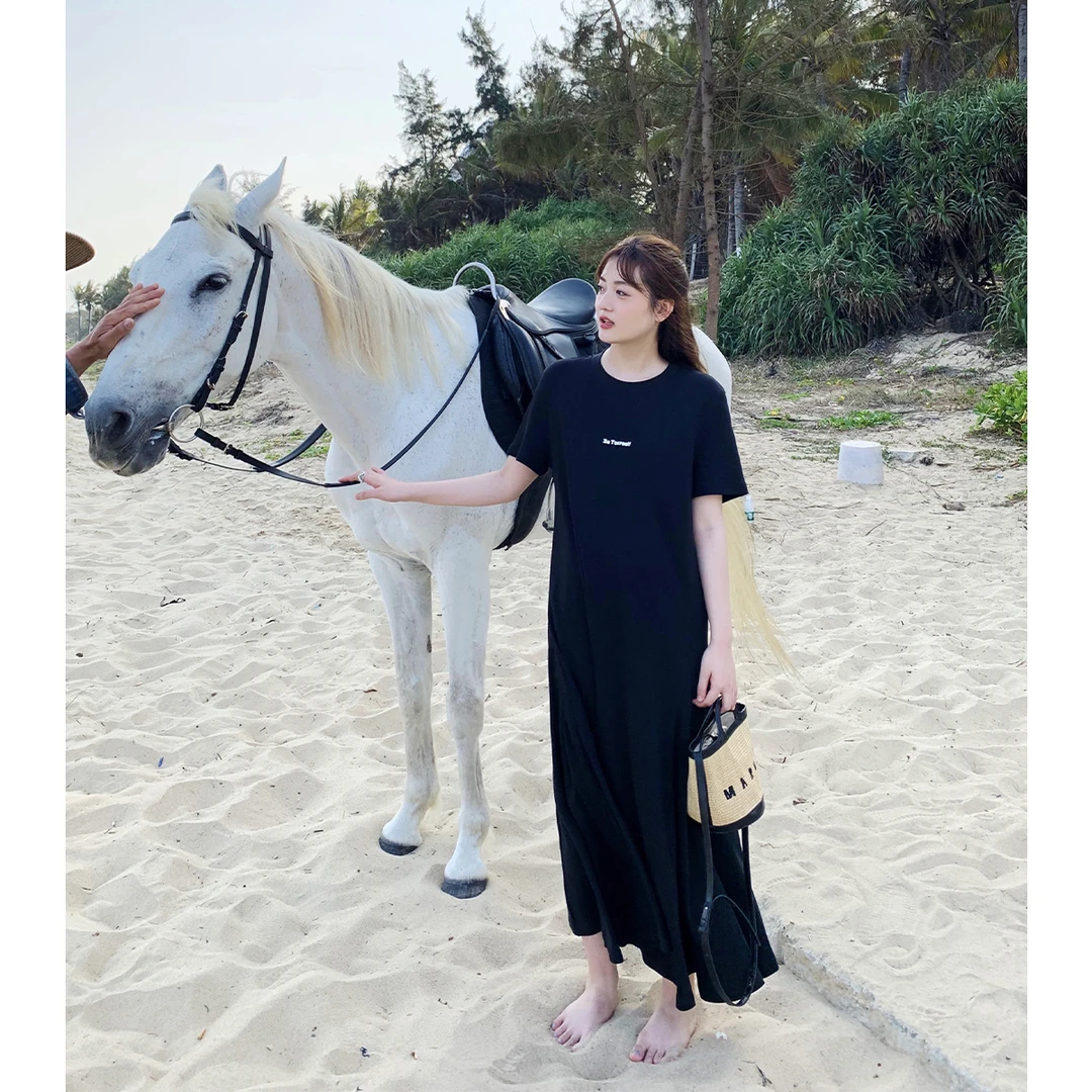 晶咕胸前小字母A字长款连衣裙显瘦时尚休闲百搭夏季大摆量