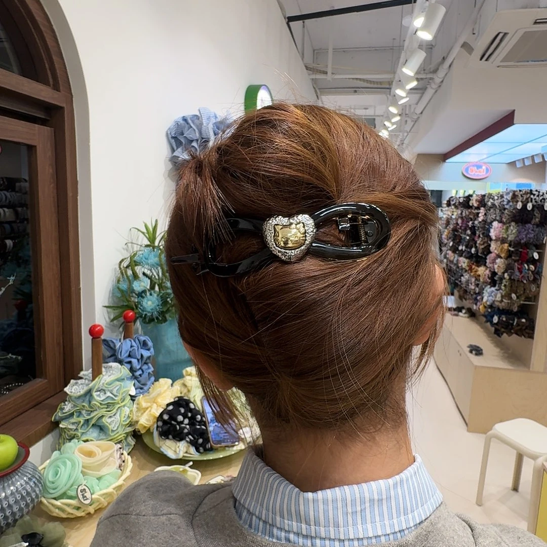 非金属深色底夹扭扭夹