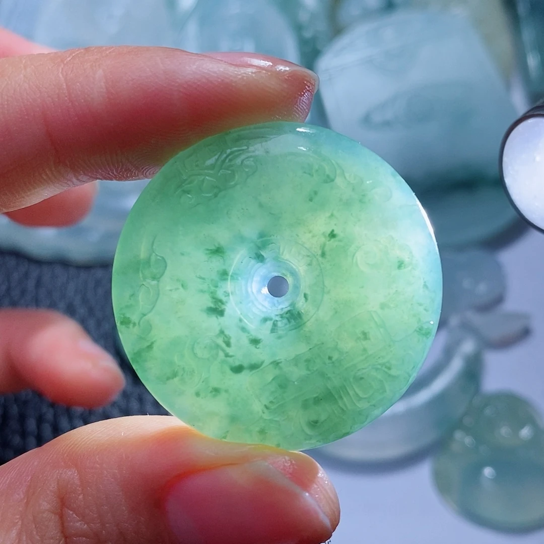 定制翡翠未镶嵌毛货付款后确认抛光