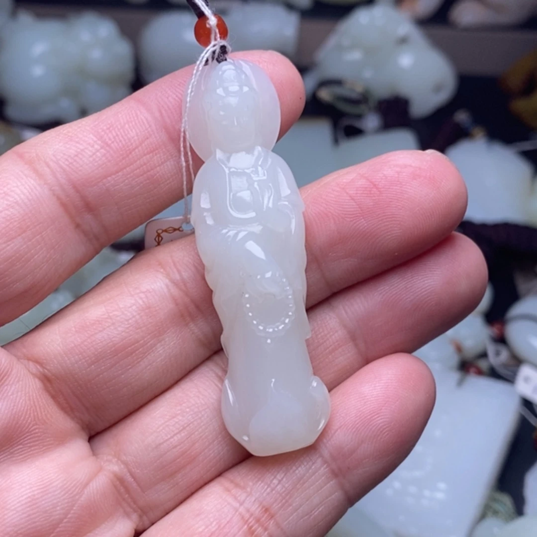 【闪购商品】颈饰未镶嵌和田玉