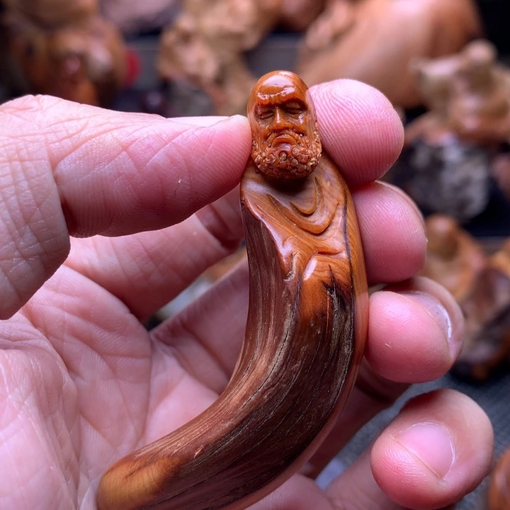 柏木（崖柏）崖柏陈化手把件