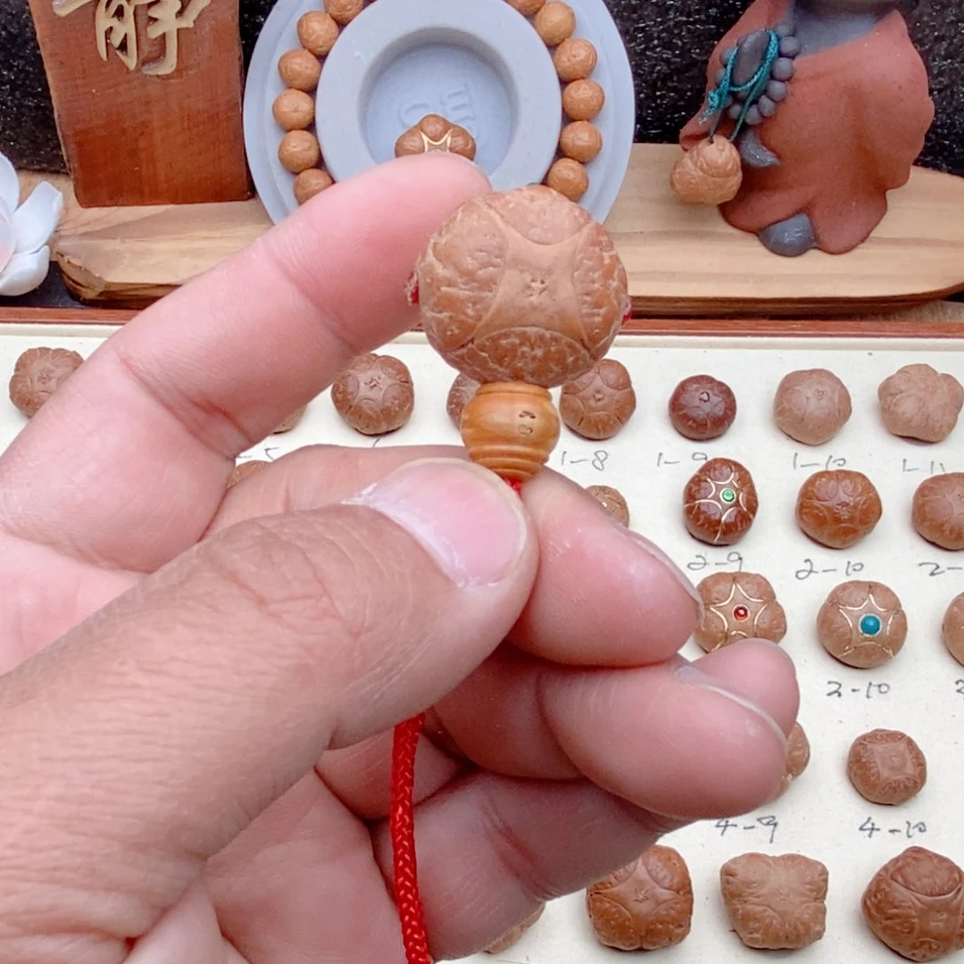 龙眼菩提吊坠辉*麒麟