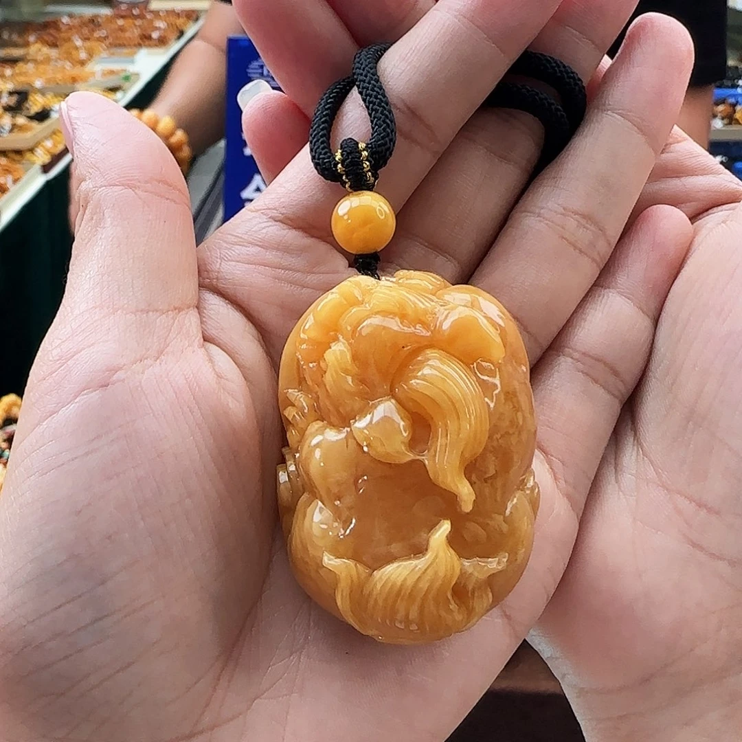 琥珀颈饰未镶嵌吊坠