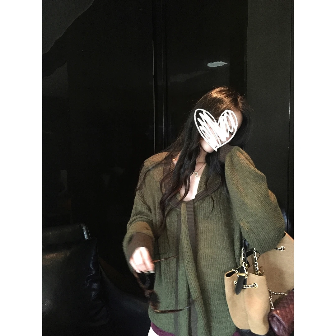 披肩绑带绿色毛衣女秋冬新款宽松oversize慵懒风软糯显瘦百搭上衣