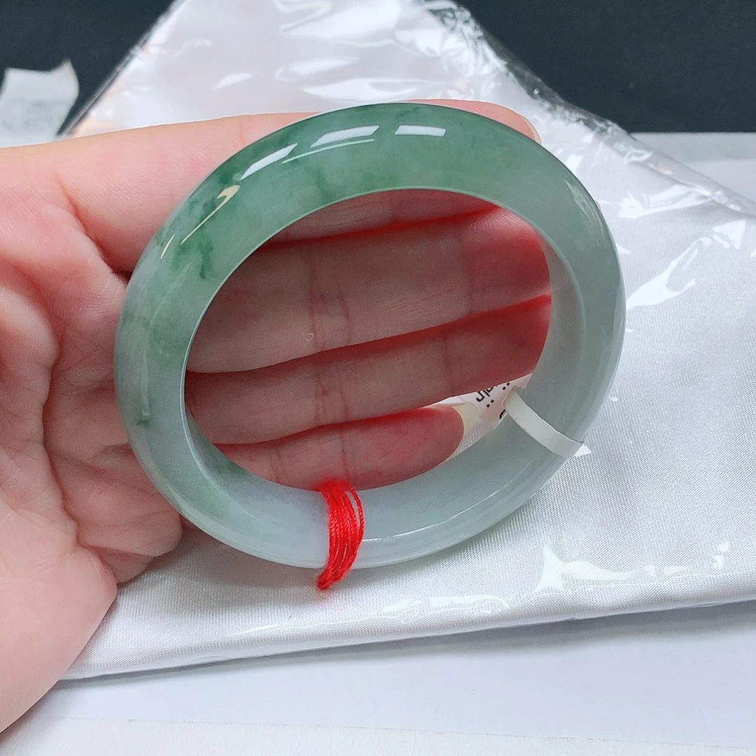 翡翠手镯未镶嵌手镯55