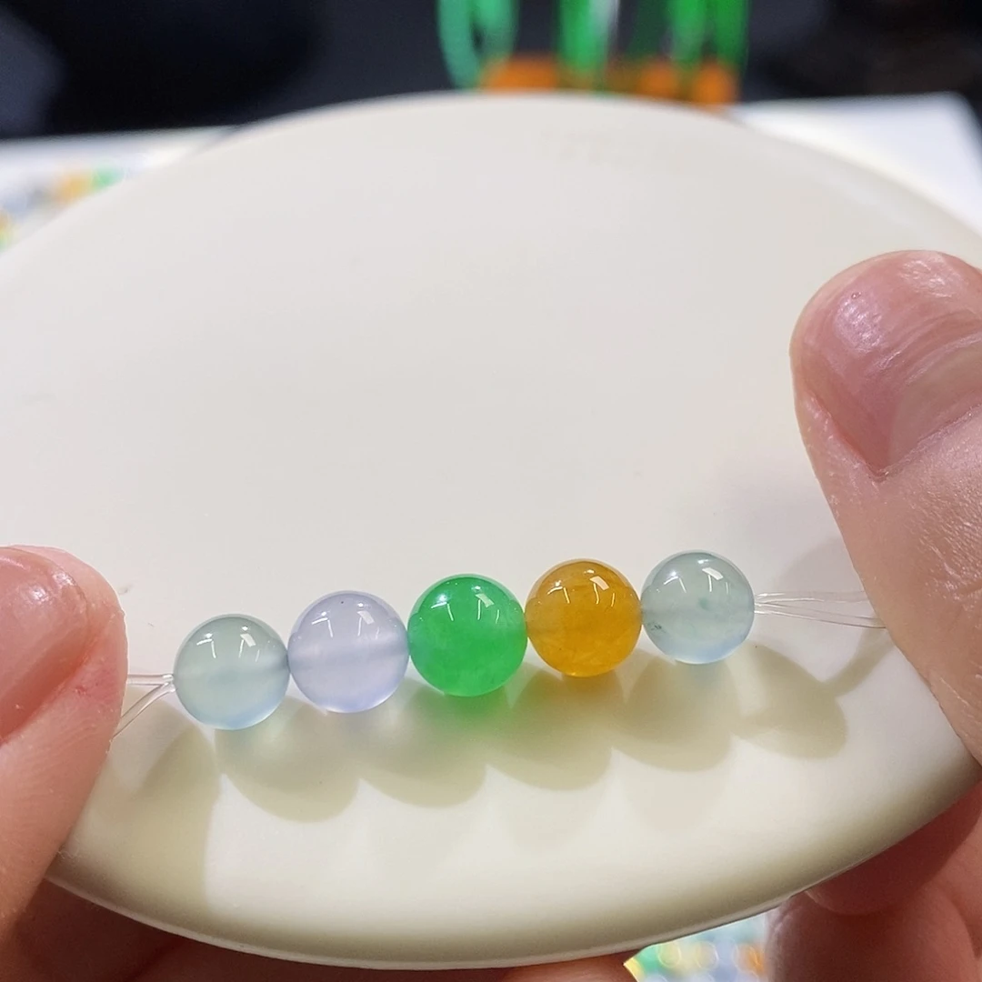 未镶嵌挂件翡翠一组珠珠