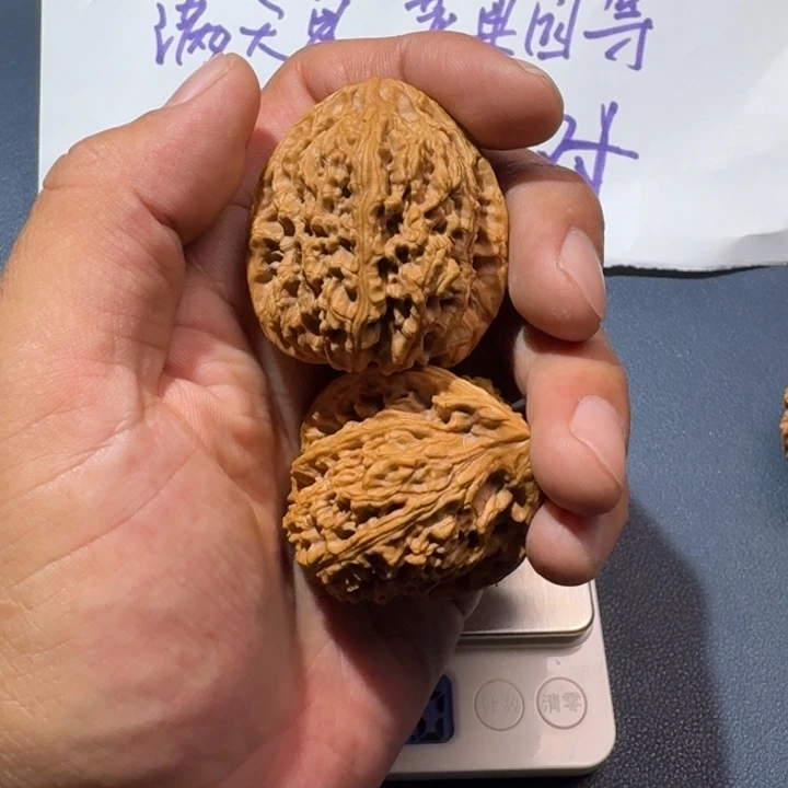 文玩核桃吊坠有**去南疆