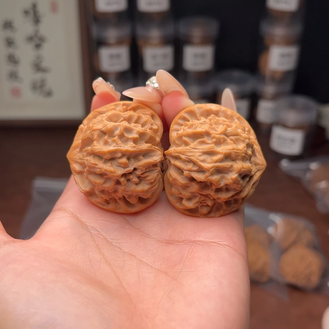 吊坠文玩核桃O**?龙门涧