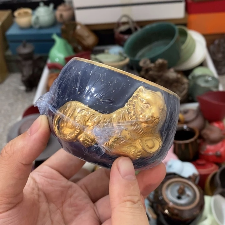 陶瓷艺术品及陶瓷壶