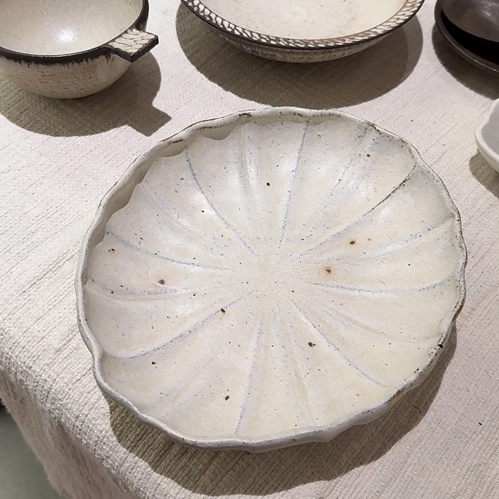 053863066000000000000