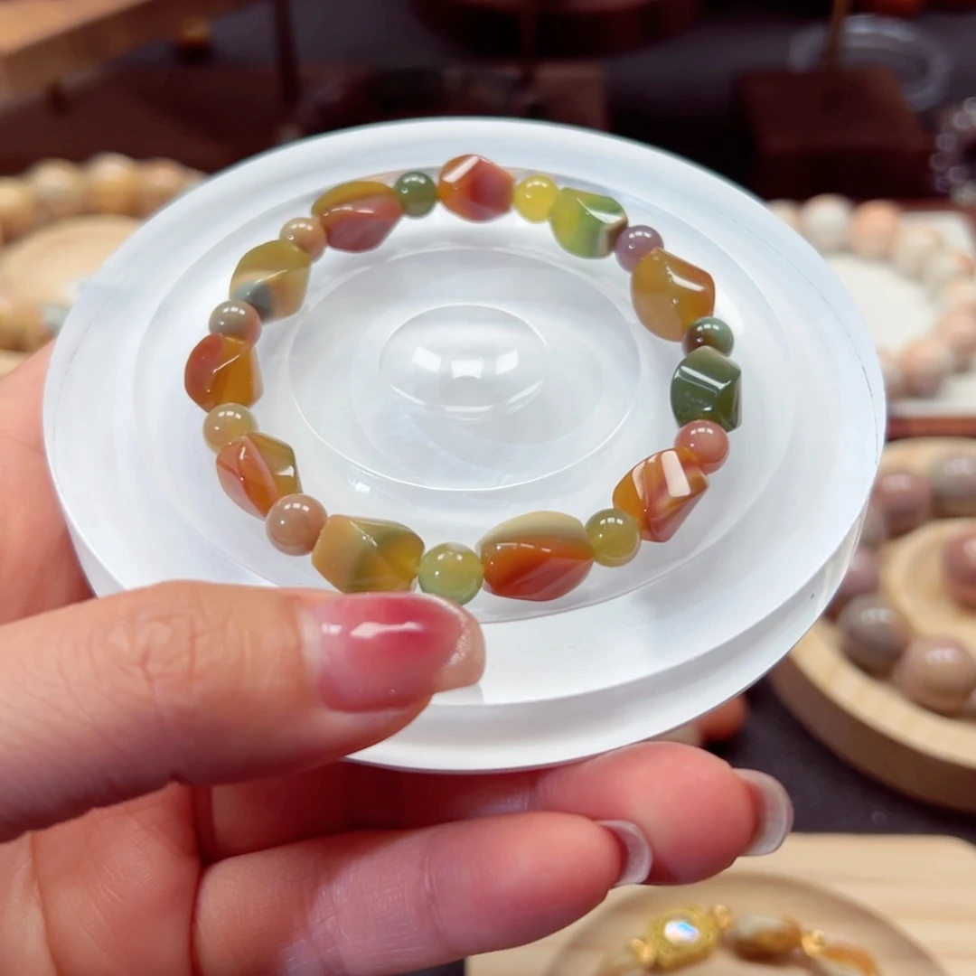 【闪购商品】石英质玉手链未镶嵌k*?89