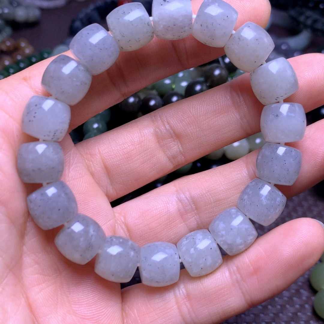 和田玉未镶嵌手串12