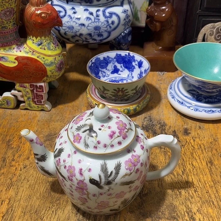 其他喜鹊登梅粉彩茶壶