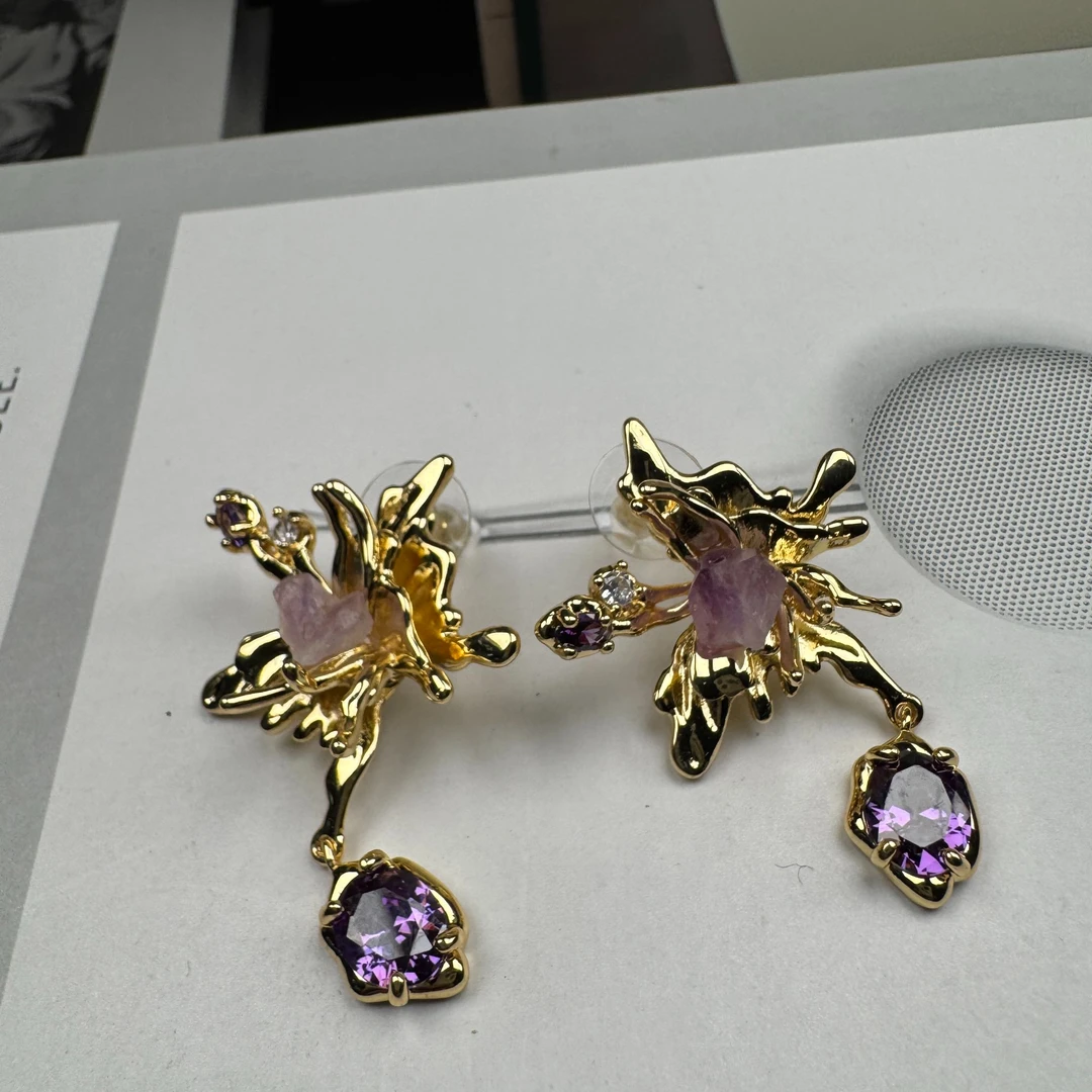 铜合金合成锆石耳饰 轻奢时尚百搭彩色紫色设计师耳钉ed2695-1