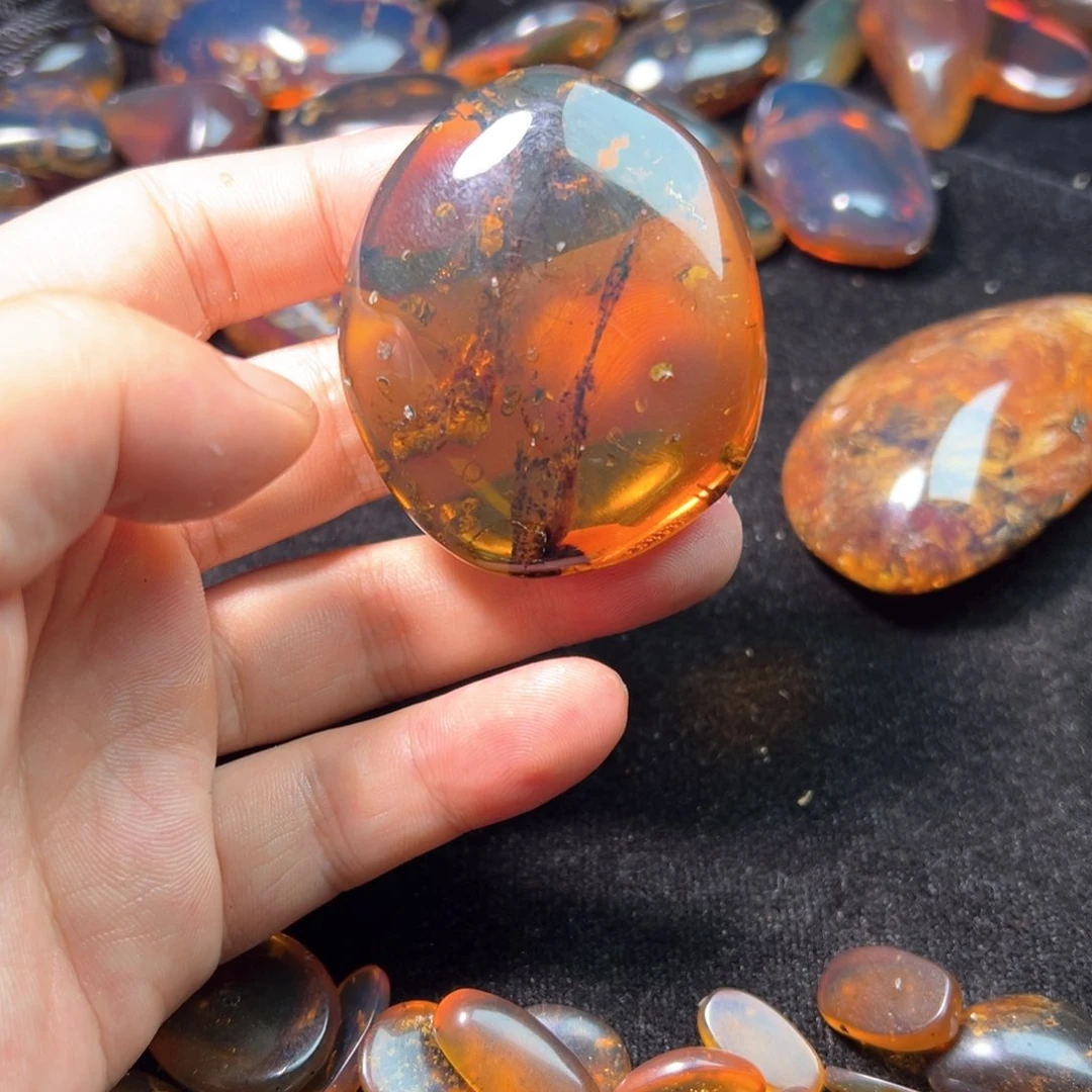 未镶嵌琥珀裸石杨****】吊坠