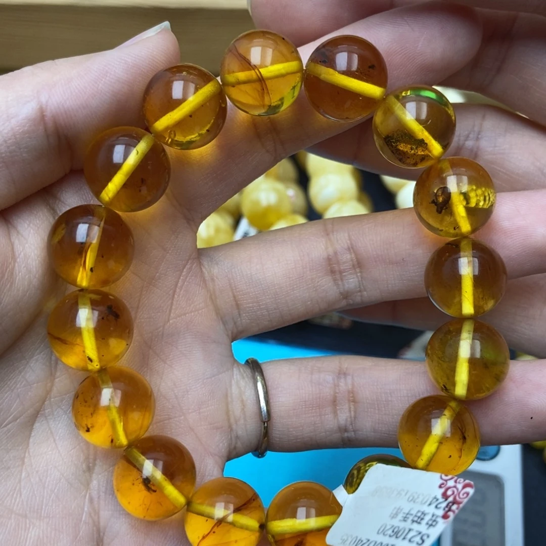 琥珀未镶嵌珠宝奇石63