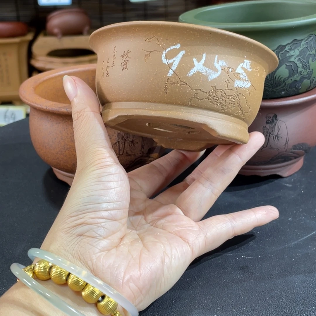 花盆紫砂紫砂和白