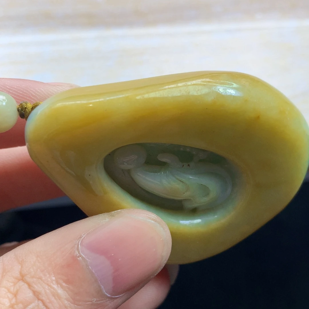 颈饰未镶嵌翡翠吊坠