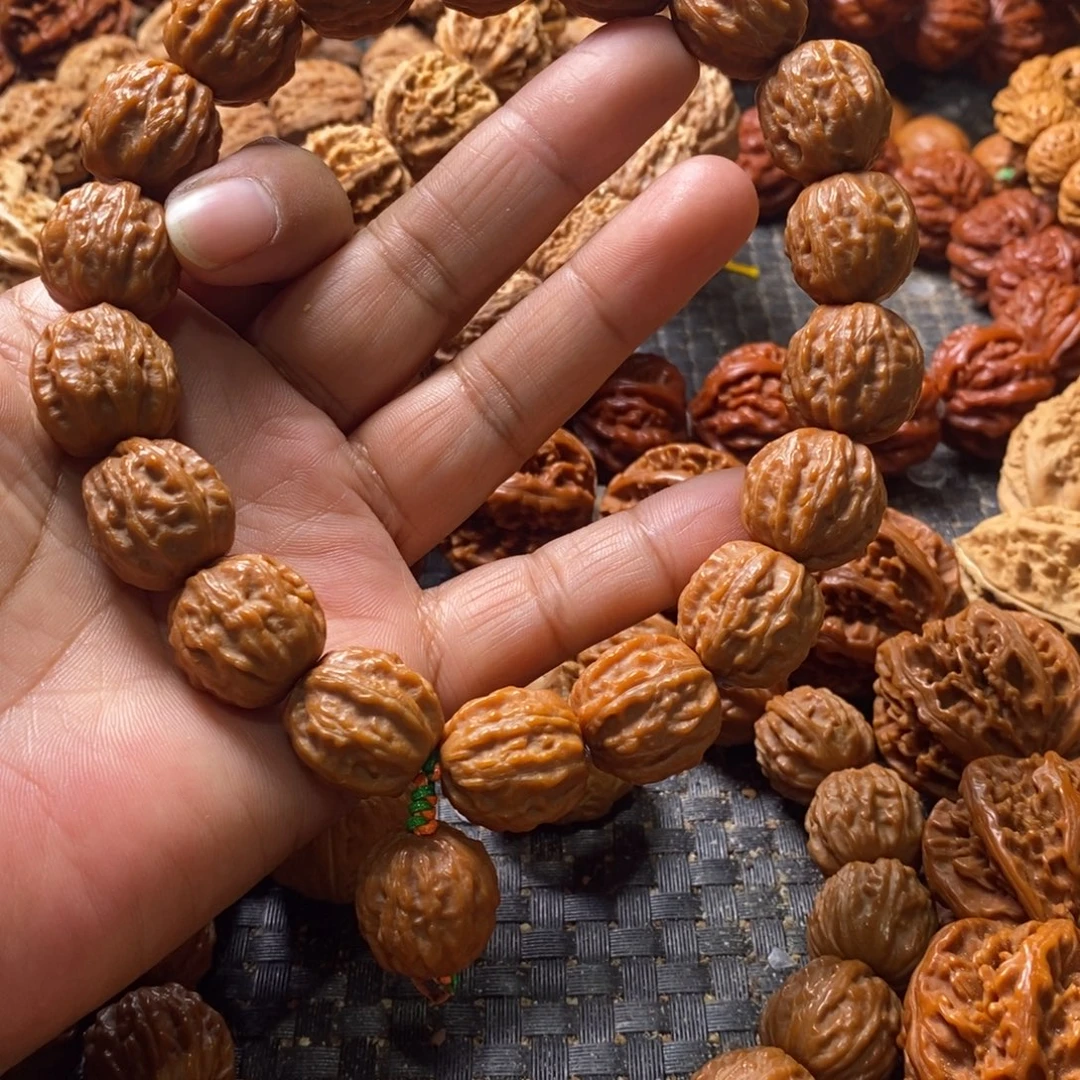 大***茶吊坠文玩核桃树王