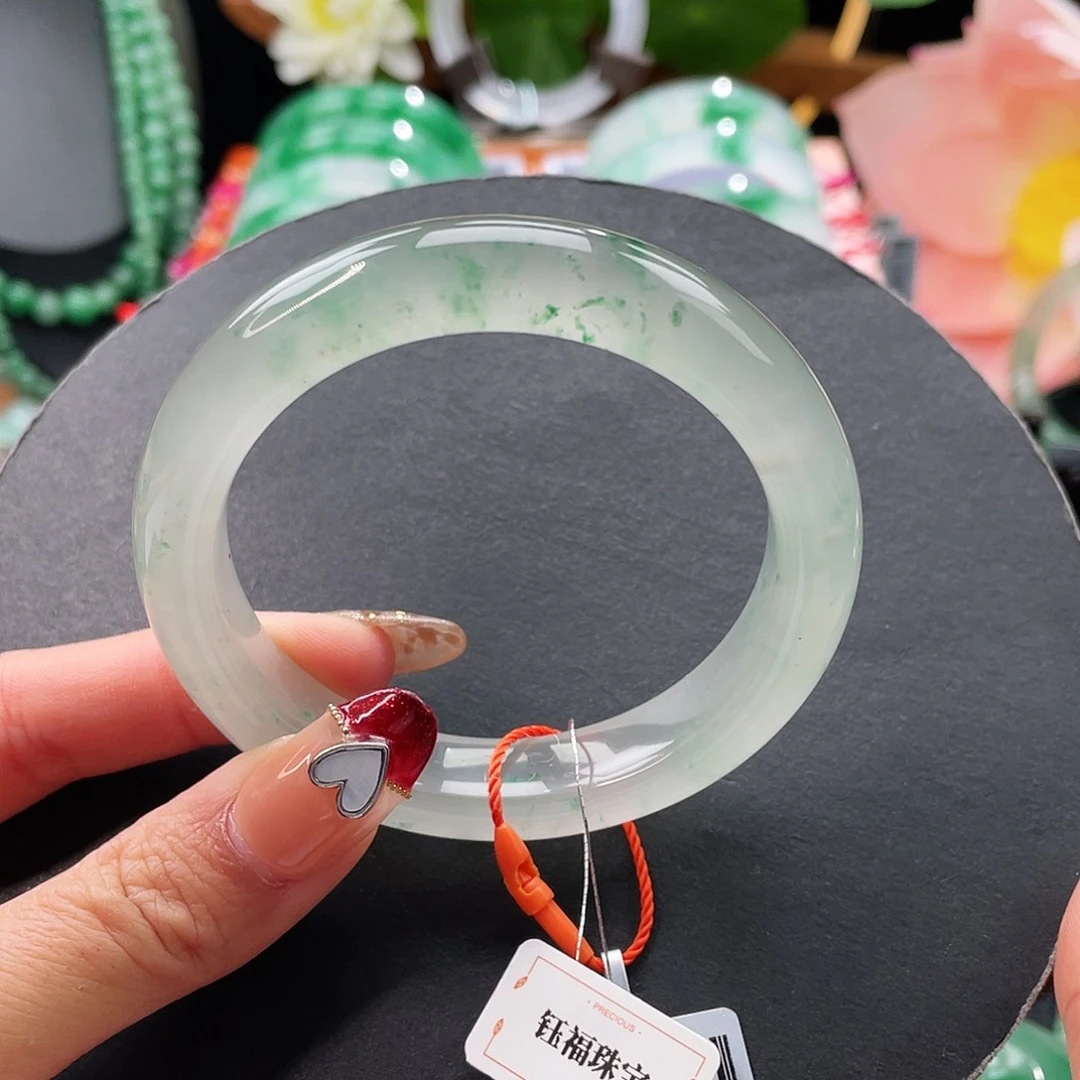 石英质玉手镯未镶嵌57.5