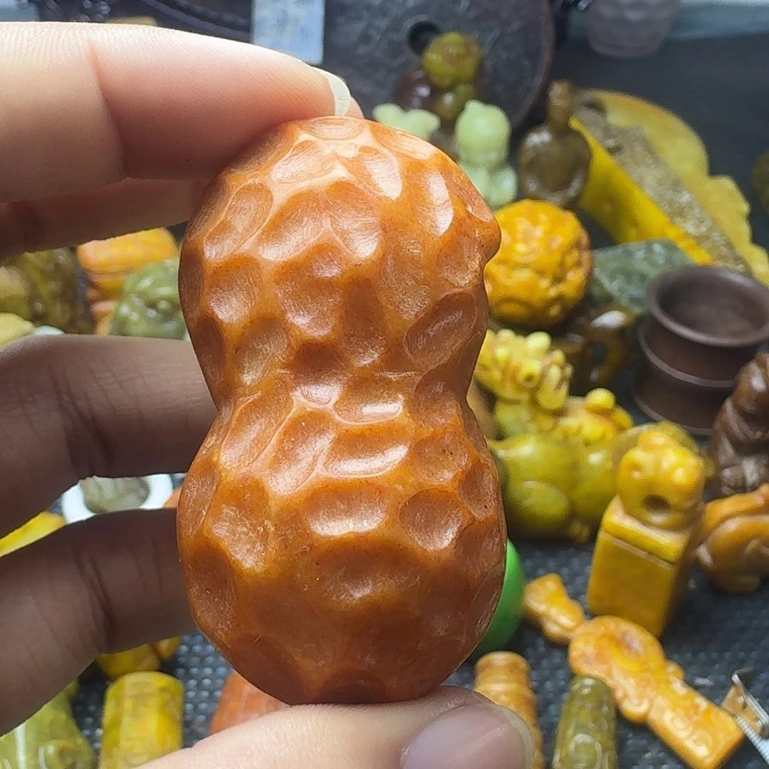 白玉菩提吊坠。。。
