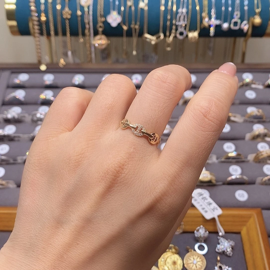 18K金镶嵌戒指钻石天然钻石