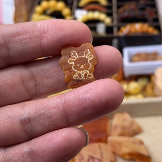 手链琥珀未镶嵌吊坠