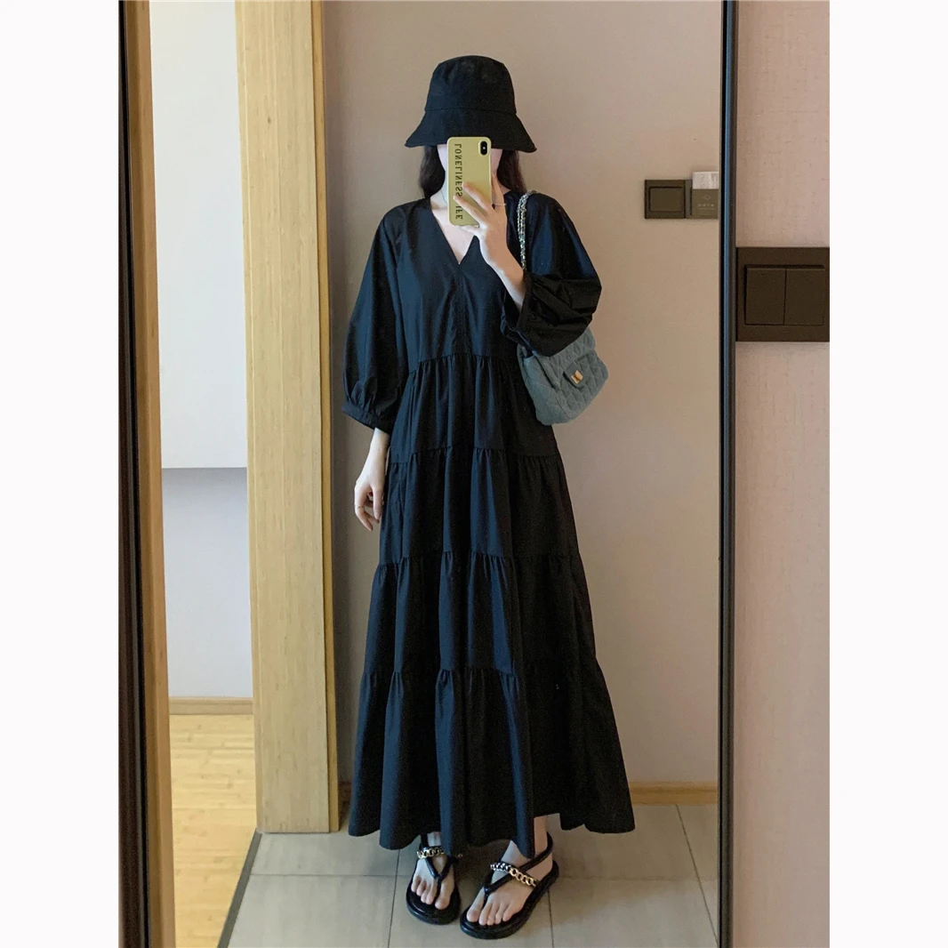 2025夏季新款大码宽松显瘦大A摆小黑裙V领衬衫长款黑色连衣裙