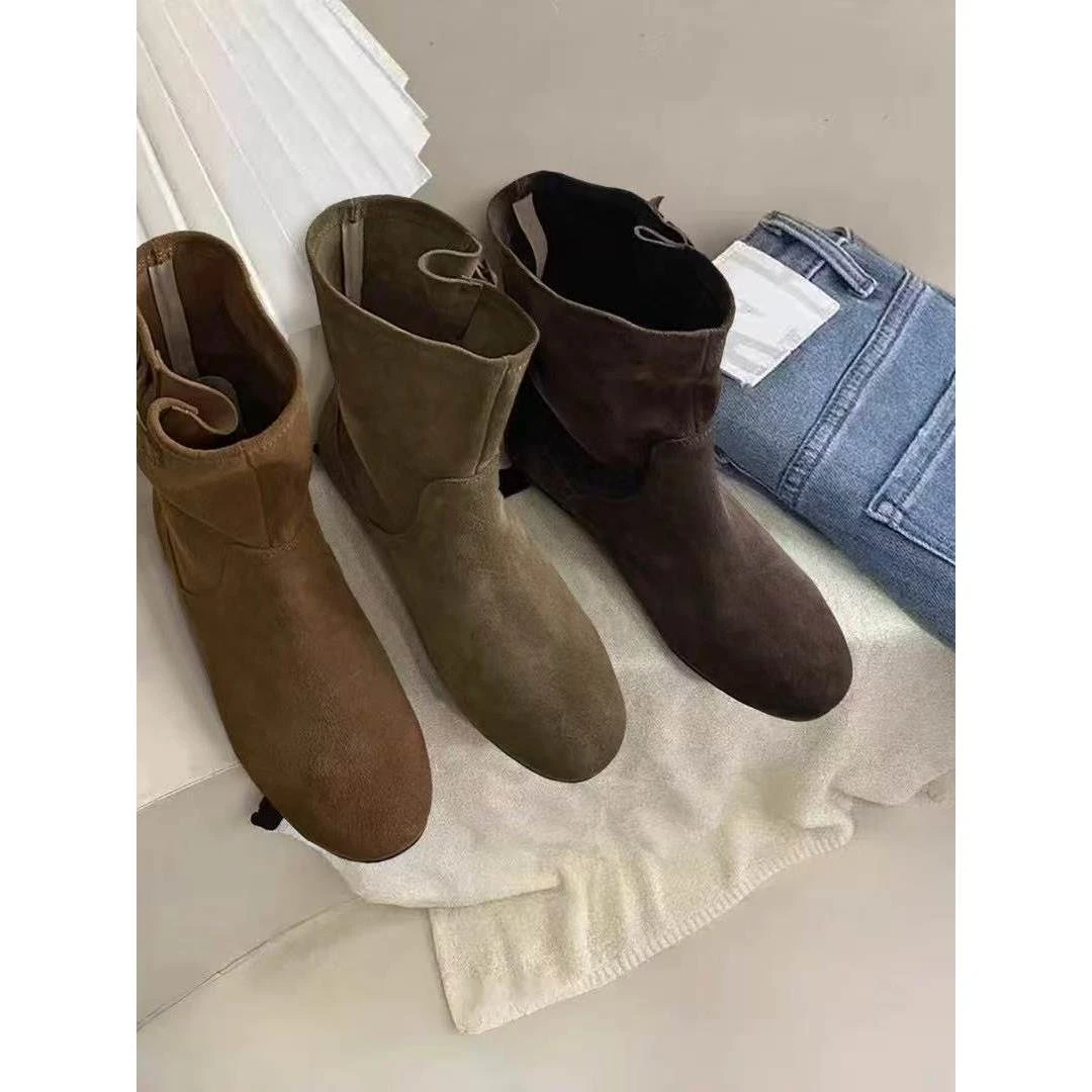 韩版美拉德覆古绒面平底短靴女2025秋冬新款圆头套筒一脚蹬西部靴