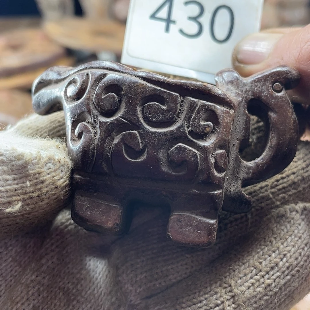 和田玉（糖玉）未镶嵌挂件